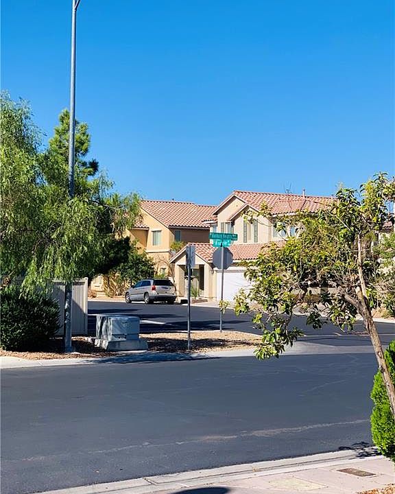 1st image of 5933 Banbury Heights Way