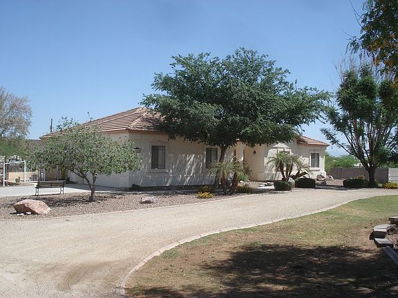 3rd image of 19624 E Starflower Dr