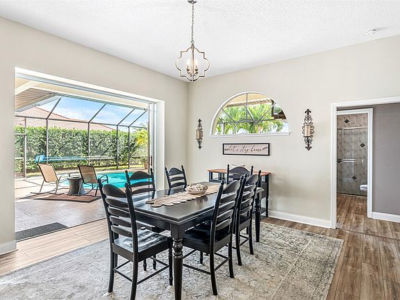 5th image of 4113 Melrose Ct