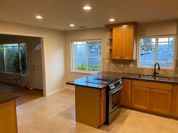 4th image of 1109 Denise Way