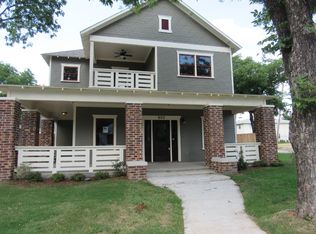 800 W Baltimore Ave, Fort Worth, TX 76110