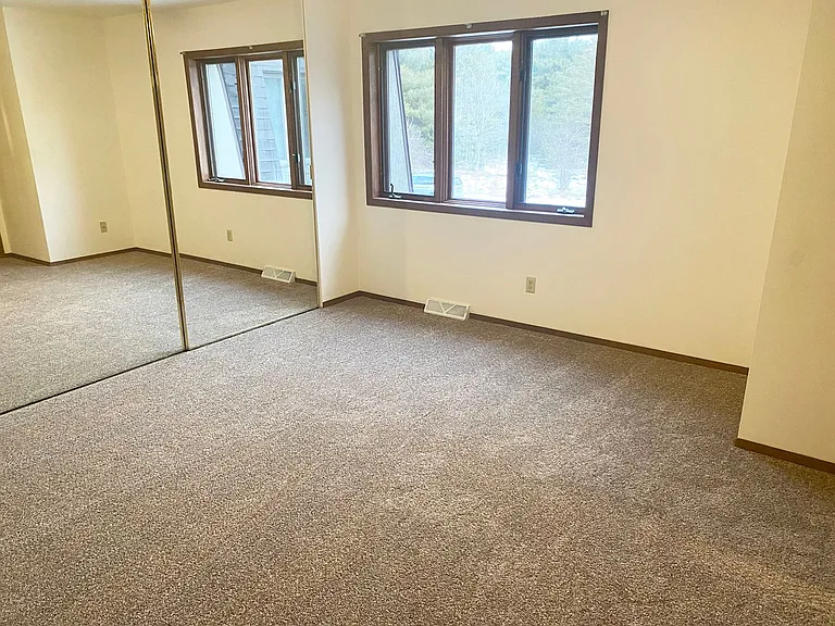 4PLEX-1911 Carol Dr — Photo 14