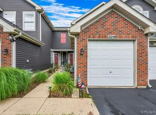 2259 Lake Ridge Dr, Glendale Heights, IL 60139