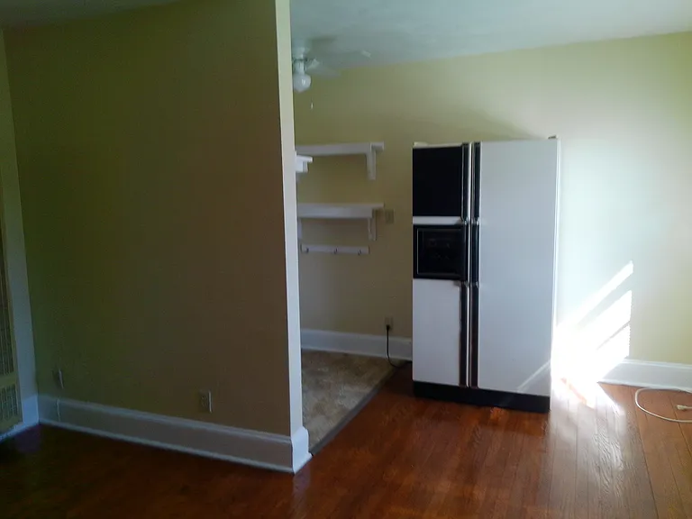 181 Dupre Ave #4 — Photo 5