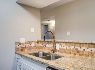 9020 Grannis St #4, Houston, TX 77075