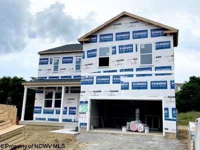 819 Bogey Ln, Maidsville, WV, 26541