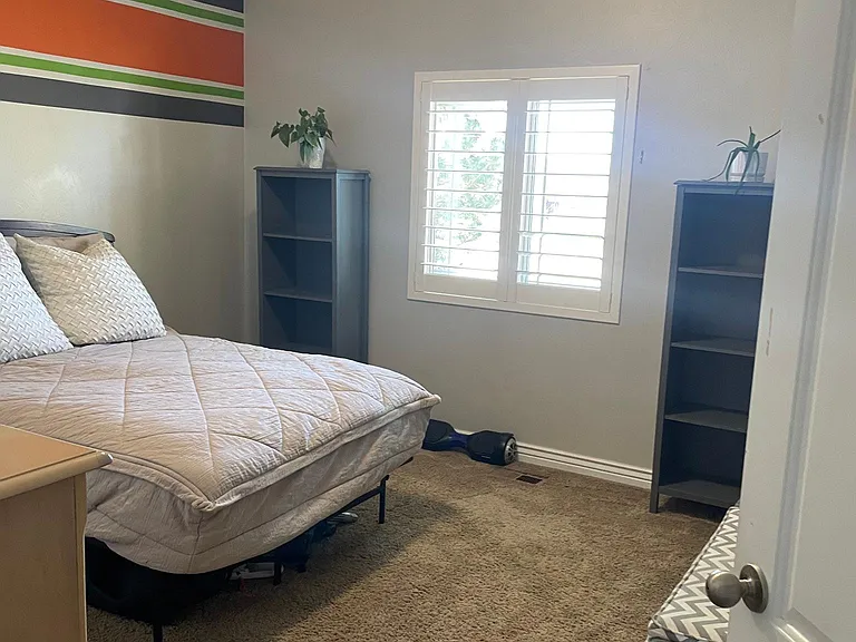 867 S 4425 W — Photo 34