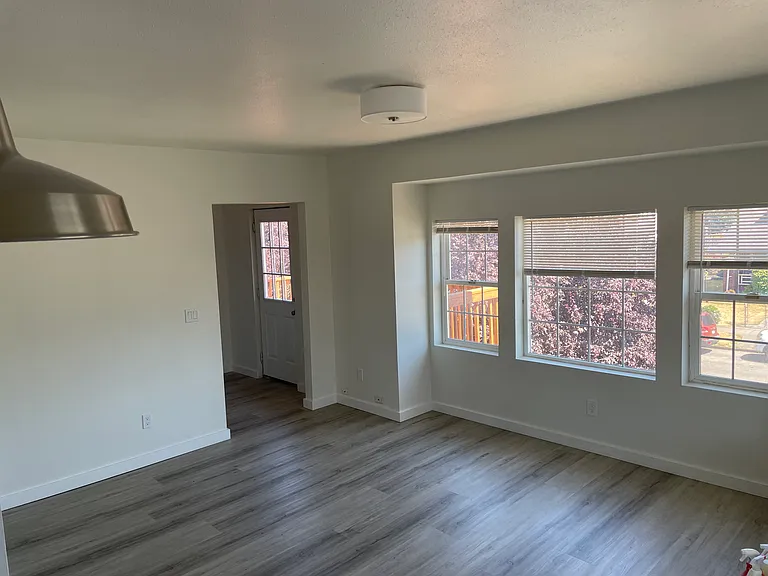 3732 Tacoma Ave S #2 — Photo 3