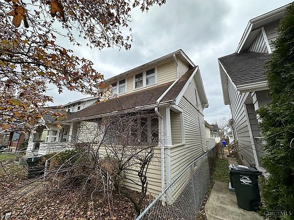 3rd image of 1211 Reservoir St