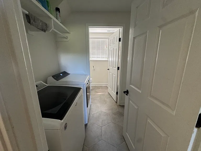 Lakeridge Dr — Photo 39