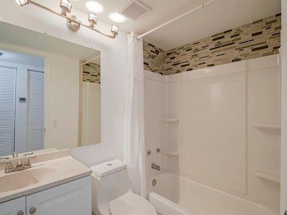 5th image of 661 Waterside Dr