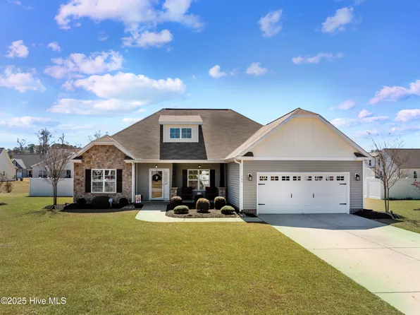 125 Loudon Court, Greenville, NC 27834