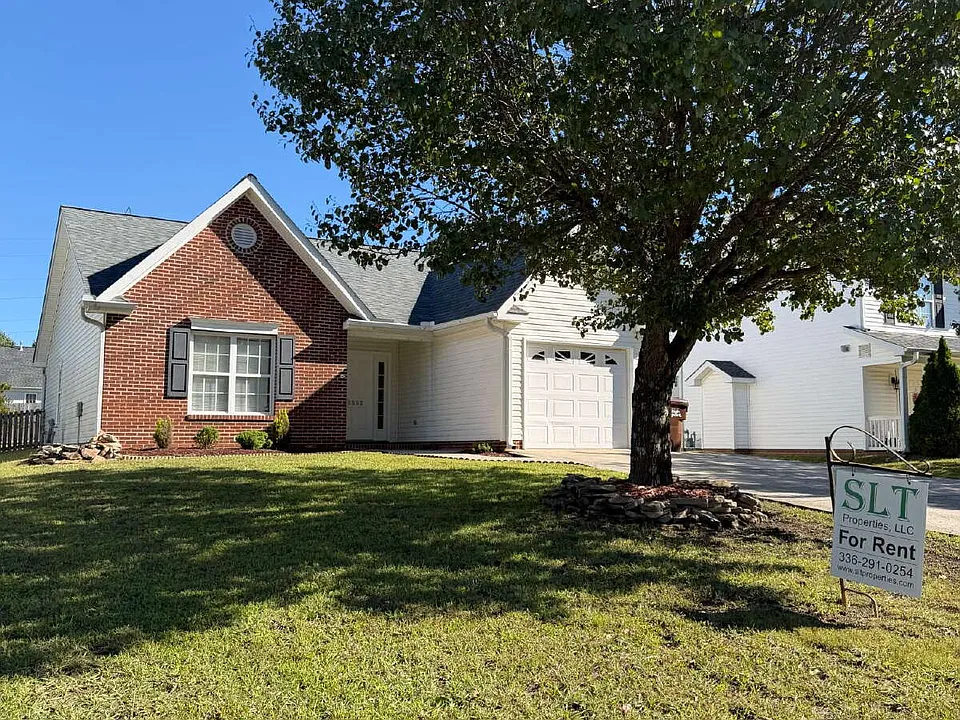 3883 Range Crest Ct