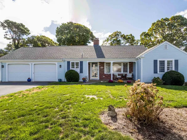 25 Brae Burn Lane, South Yarmouth, MA 02664