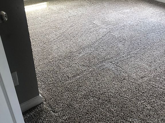 5th image of 3206 Kellogg Ave