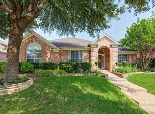 2204 Grand Canyon Ct, Carrollton, TX 75006