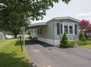 15 Annies Way, West Springfield, MA 01089