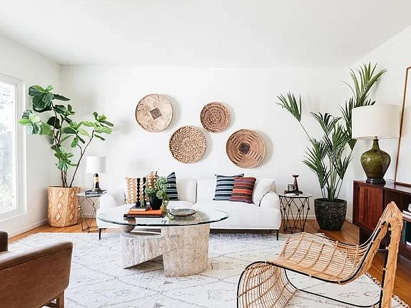 2nd image of 4077 Camino Real