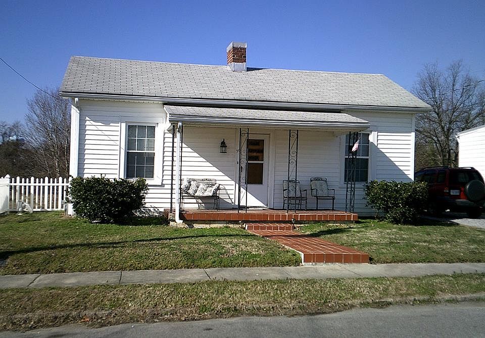 1st image of 30 Carlson Ave