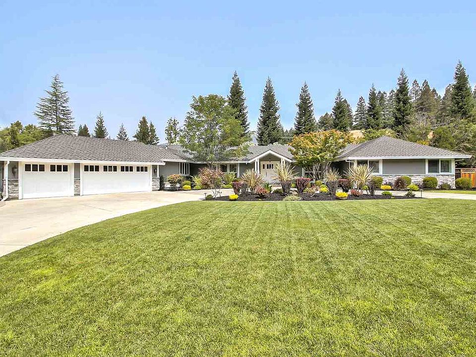 1st image of 2344 Saddleback Dr