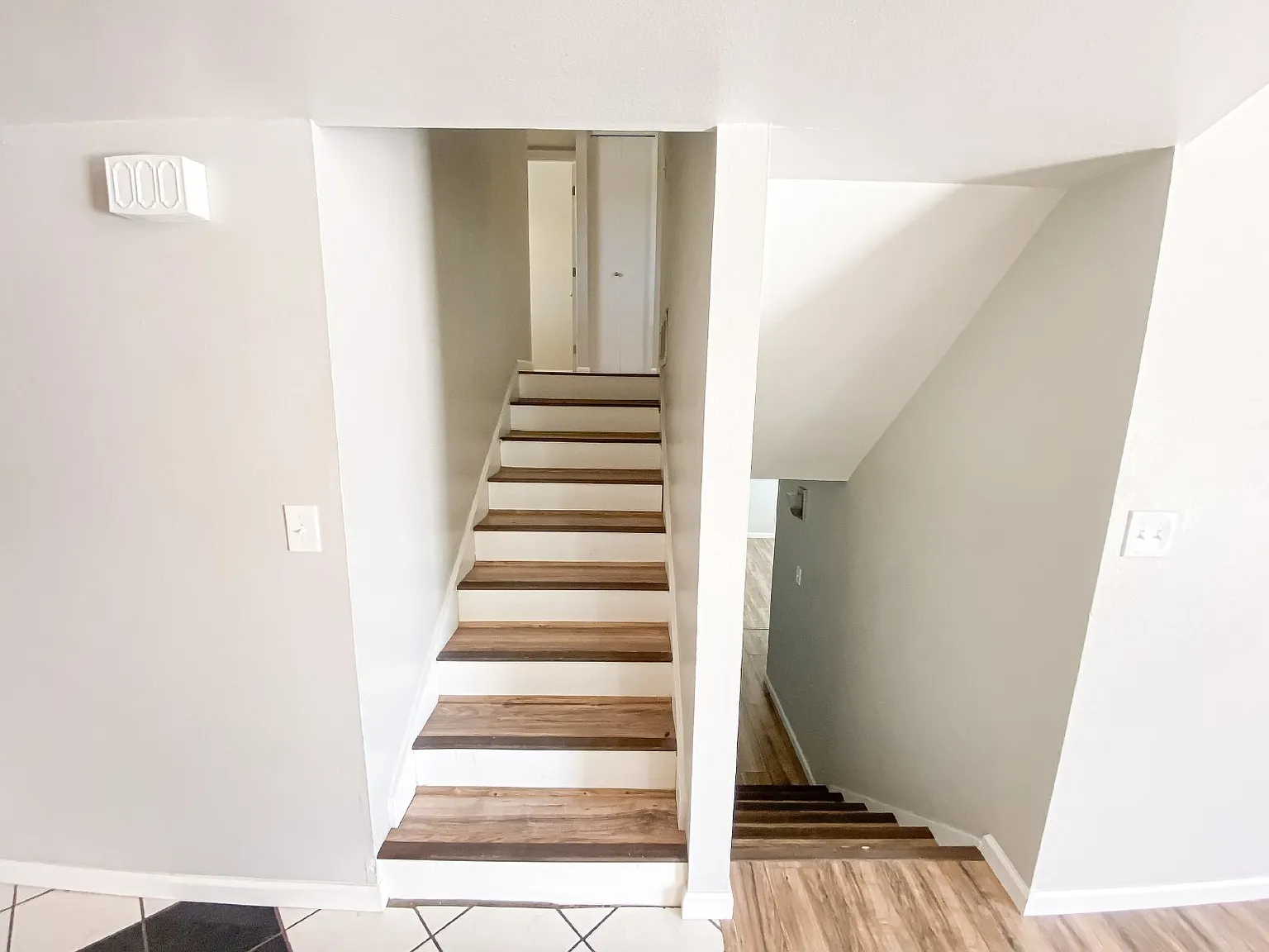 1519 E Laguna Dr — Photo 4