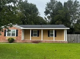 112 Shamrock Dr, Jacksonville, NC 28540