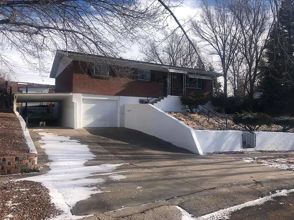 1441 Bowser Dr #1