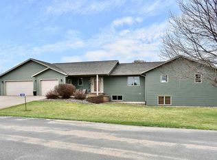 S2838 Fern Cir, Fountain City, WI 54629