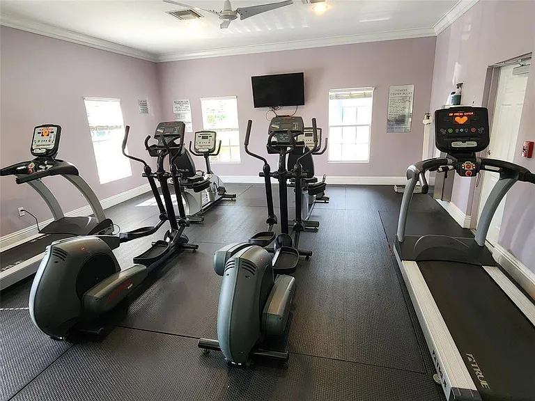 6437 Bay Club Dr #4 — Photo 18