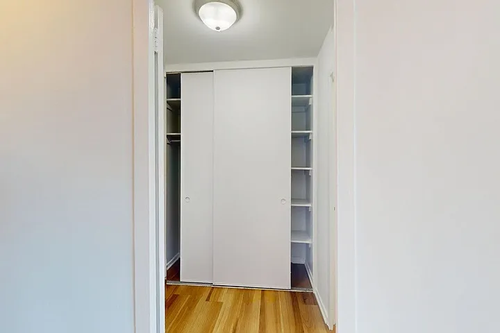 Lake Meadows Apartments — Photo 60