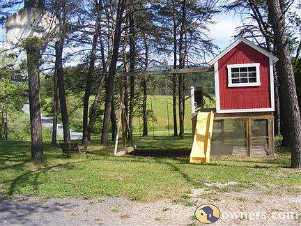 children's paly area