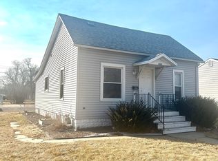 1006 S 1st St, Norfolk, NE 68701