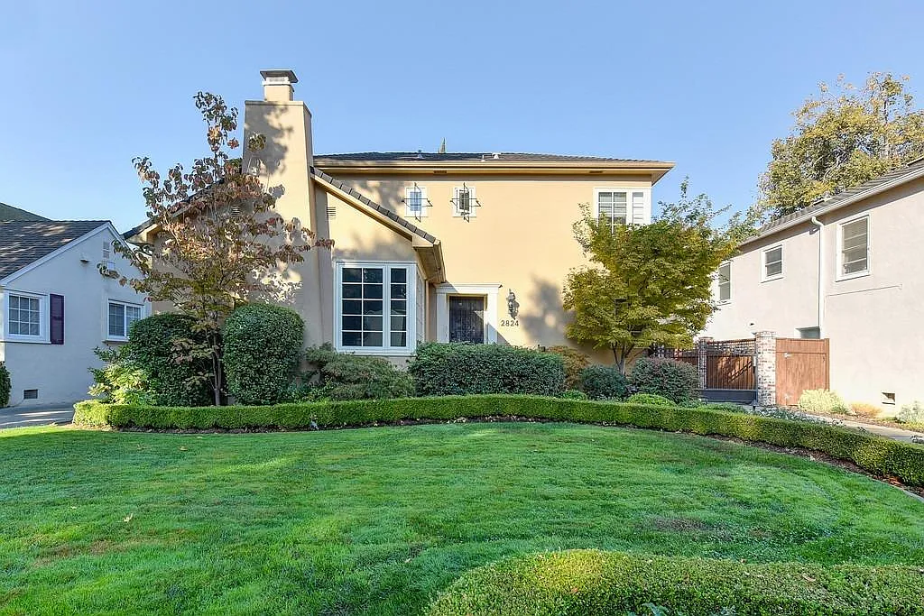 2824 Marty Way photo 1