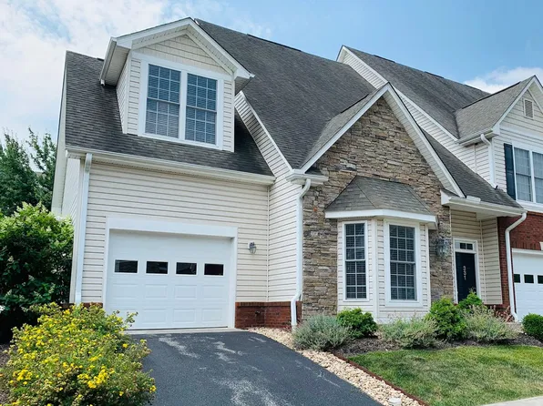 331 Sheliah Ct, Blacksburg, VA 24060
