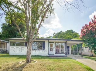 3012 Crouch St, Fort Worth, TX 76105