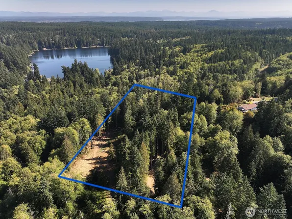 4935 Helppie Lane, Freeland, WA 98249