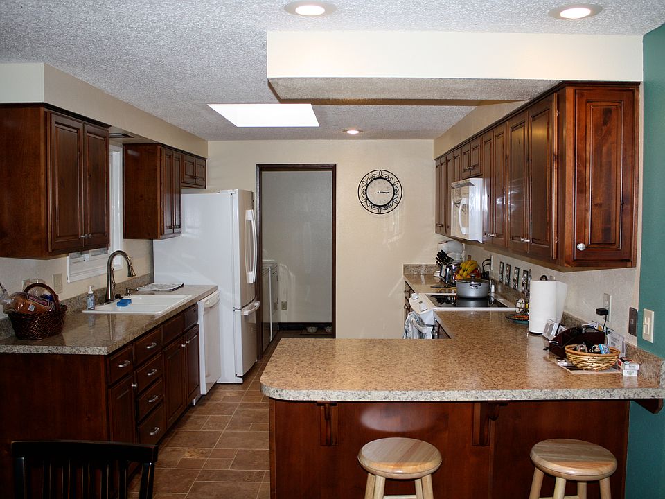 2nd image of 2235 SE 132nd Ave