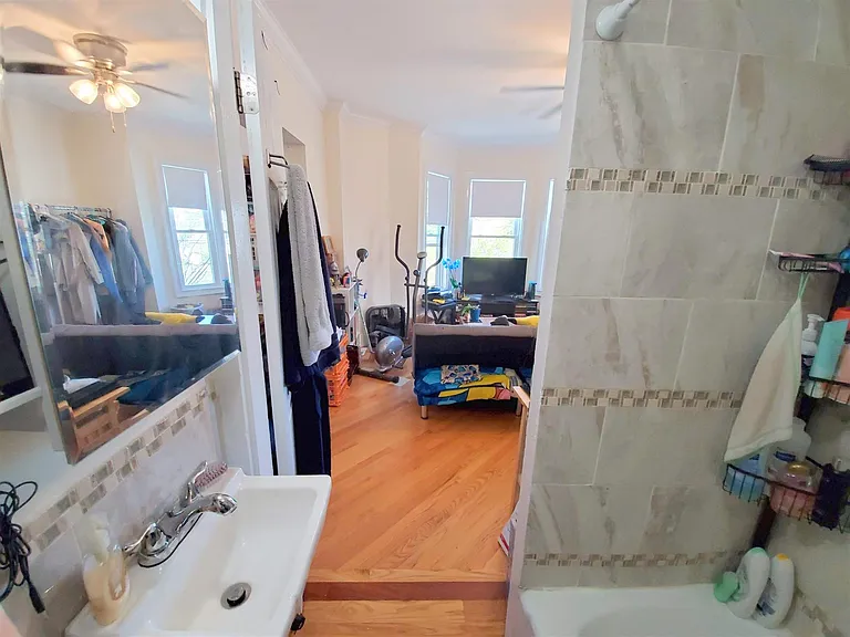 60 Otis St #3 — Photo 10
