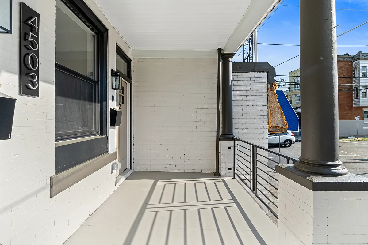 Building Photo - 4503 N 19th St #2