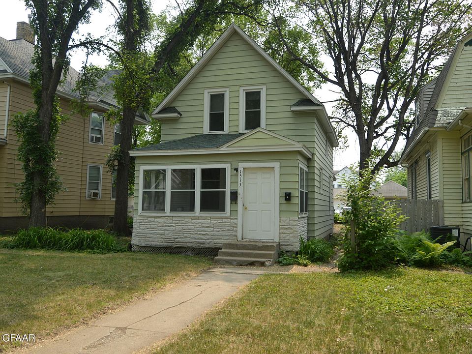 1st image of 1513 University Ave