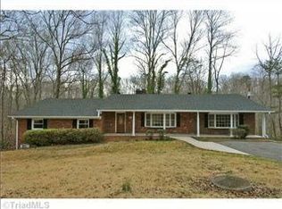 96 Beechwood Dr, Lewisville, NC 27023