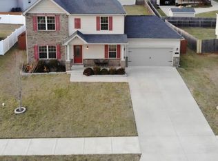 302 Merlot Ct, Vine Grove, KY 40175