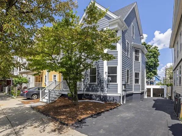 207 Highland Ave #A, Somerville, MA 02143