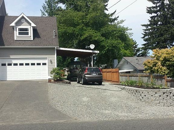 5th image of 3158 Carolyn Dr W