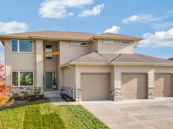 135 N 10th Ave, Springfield, NE 68059