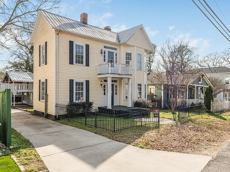 515 Center St — Photo 35