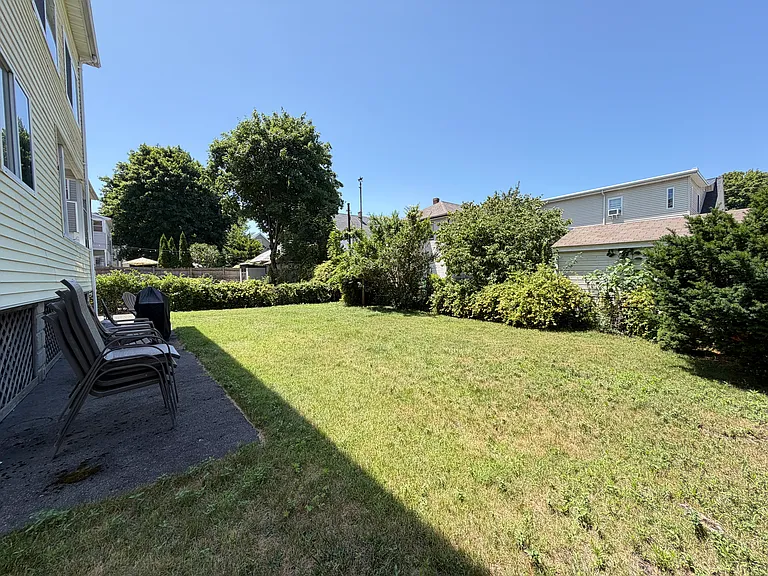 38 Chipman St #1 — Photo 16