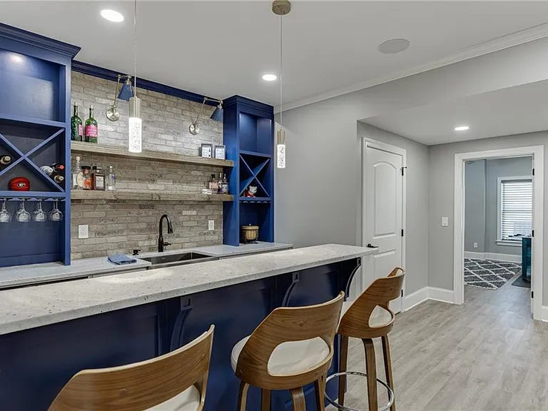 4612 Grandview Pkwy — Photo 52
