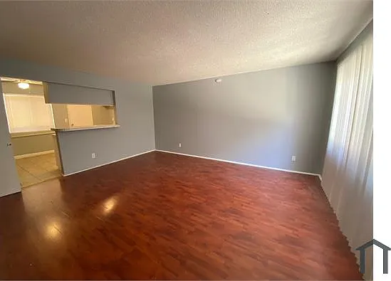 13418 Roselle Ave #2 — Photo 1
