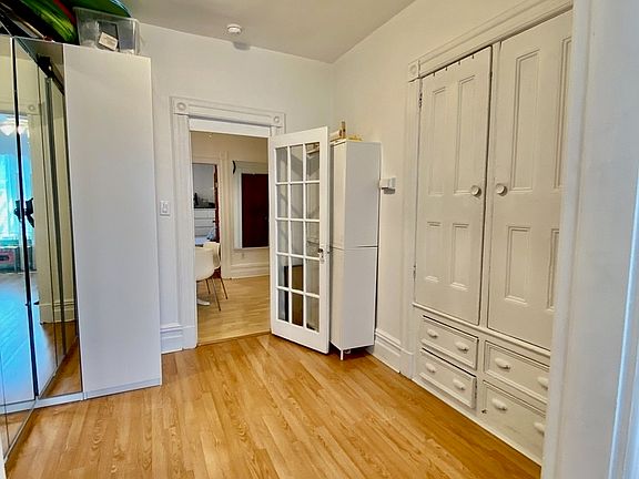 3rd image of 579 Carroll St #3